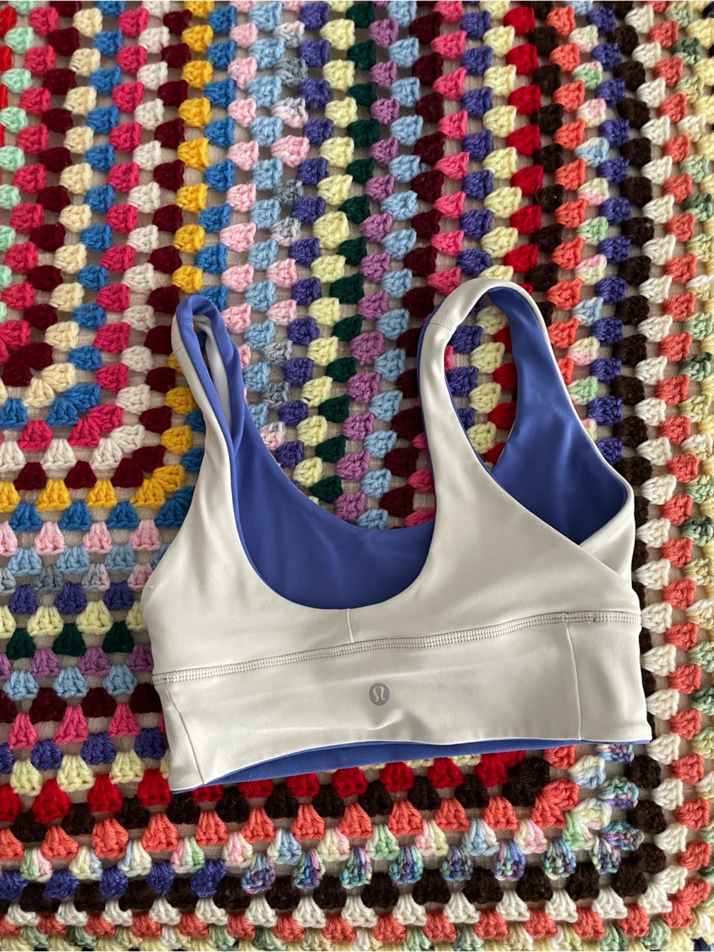 Lululemon Align Reversible Bra *Light Support Ivory and blue